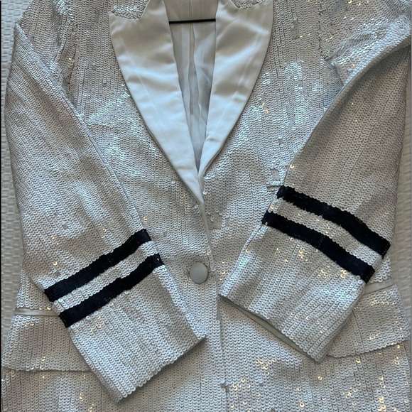 L’AGENCE White And Navy Sequin Blazer - Picture 13 of 16
